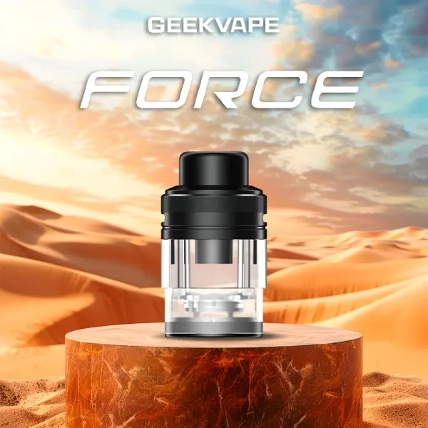 Two empty 5ml cartridges in clear plastic for Geekvape devices, featuring a sleek, cylindrical design